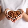 TOP 7 HEALTH BENEFITS OF EATING ALMONDS DAILY