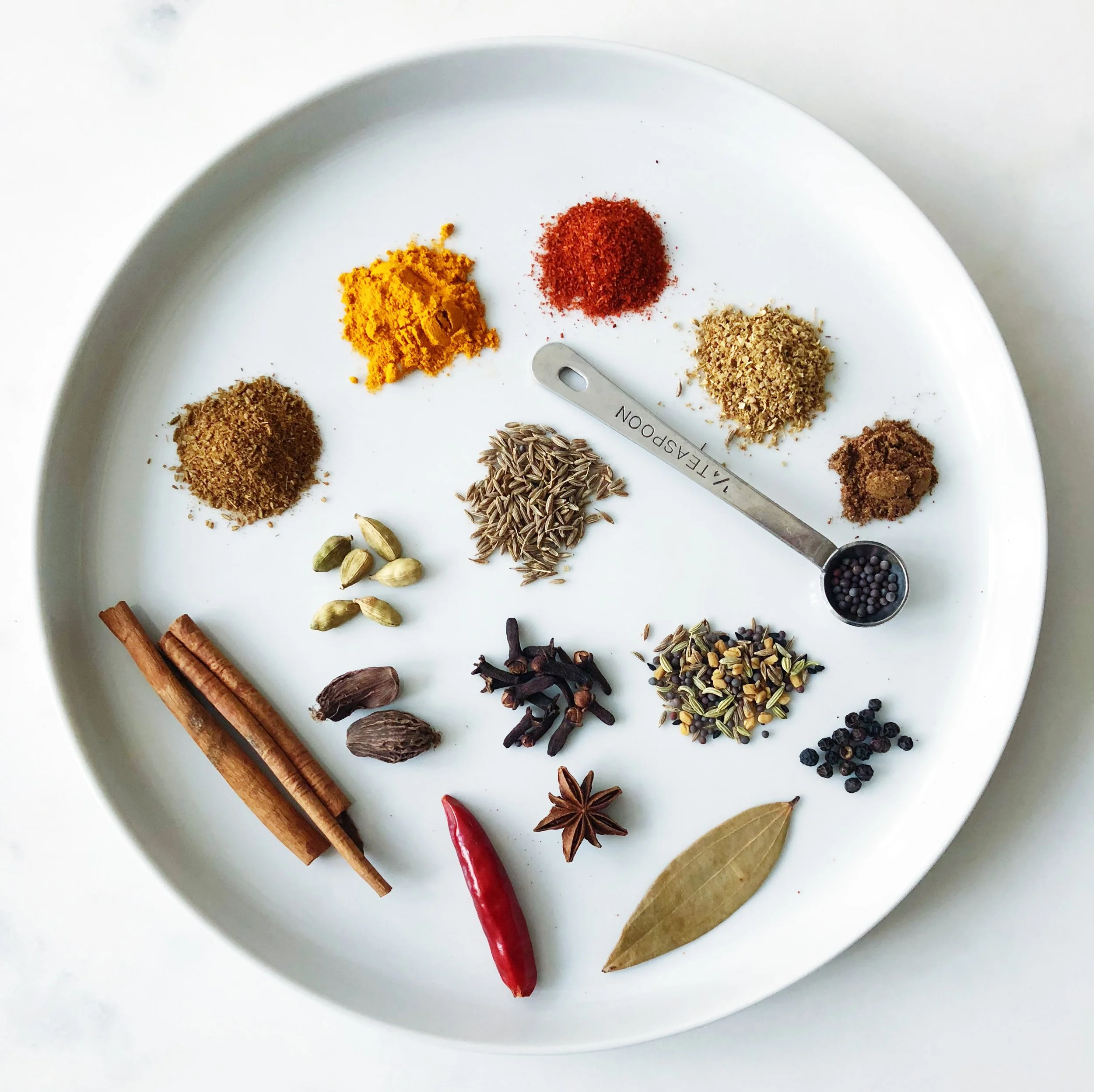 SPICE UP YOUR COOKING: 5 EVERYDAY INDIAN SPICES YOU MUST HAVE